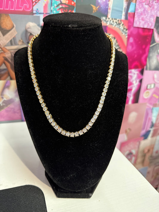 Cubic Zirconia Gold Stoned Necklace
