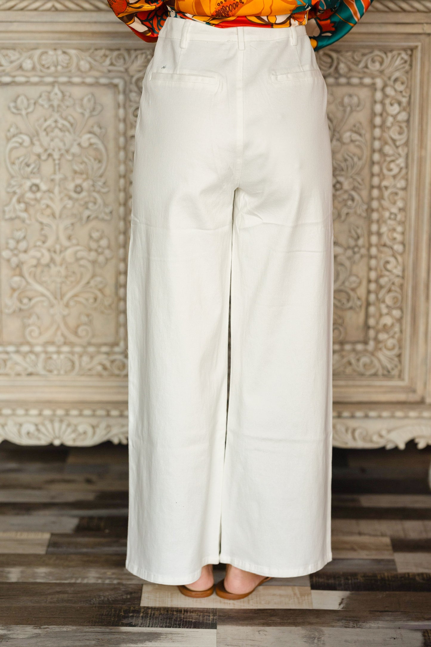 White dress pant