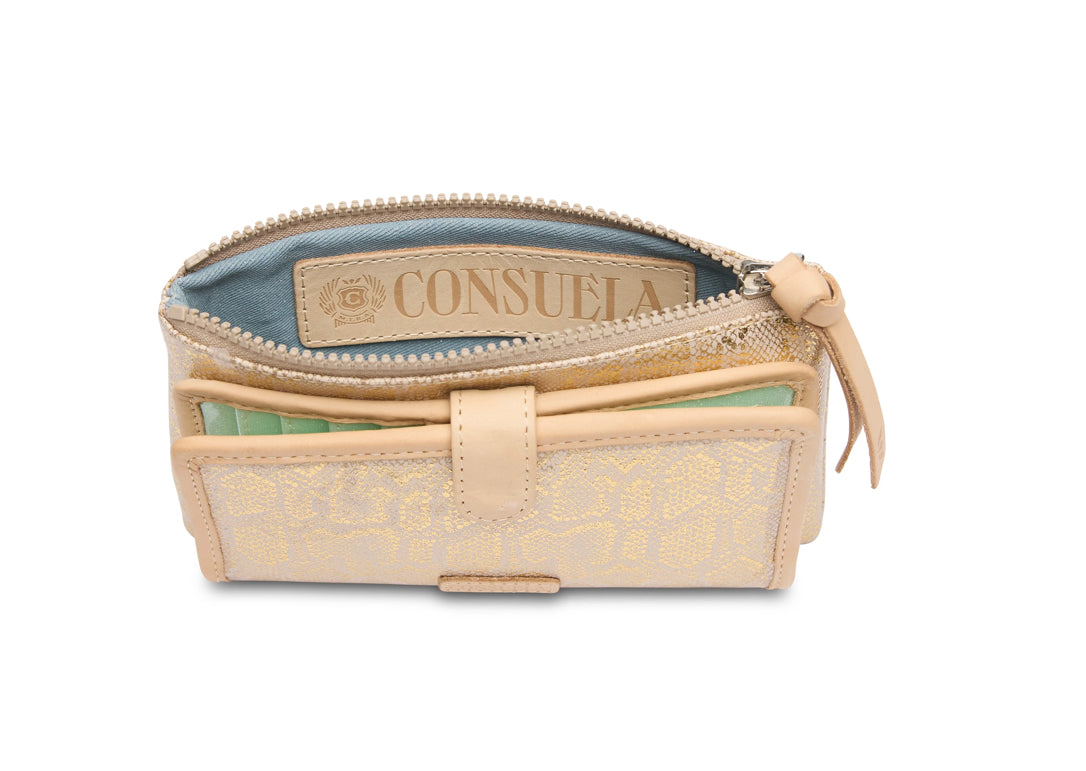 leah wallet-Consuela
