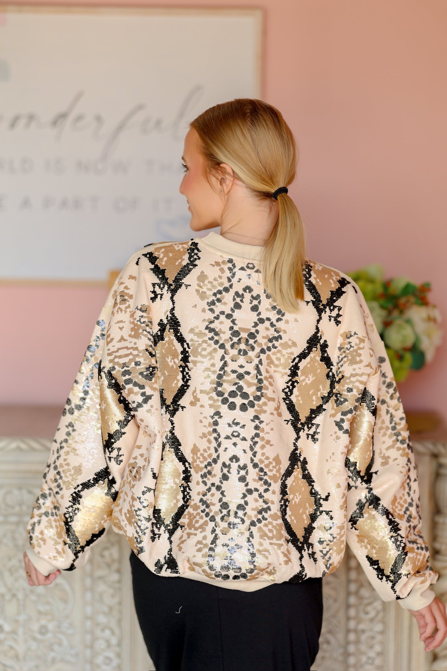 QOS Python Print Sweatshirt ￼