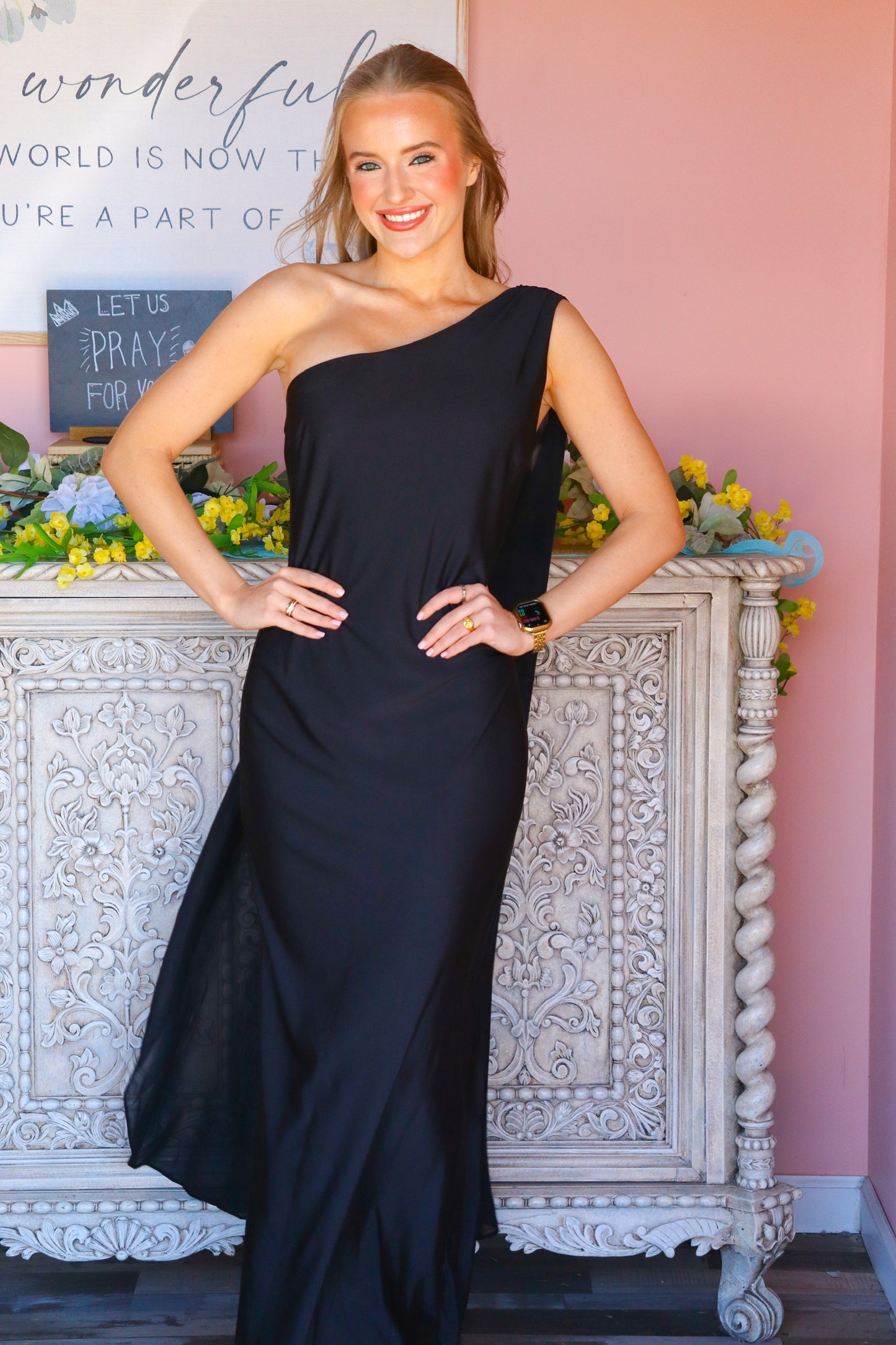 Classy Black One Shoulder Dress