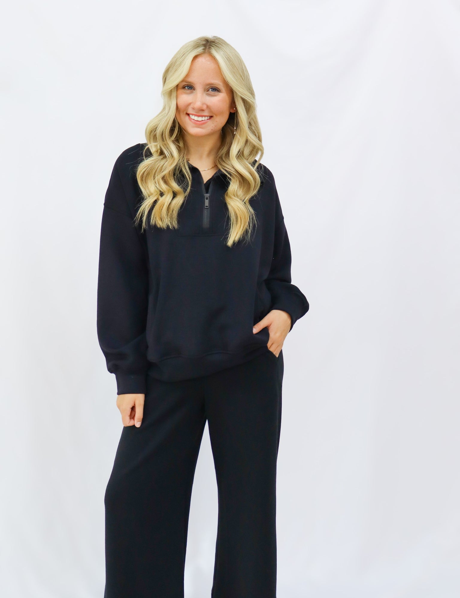 Cropped Wide Leg Pant
