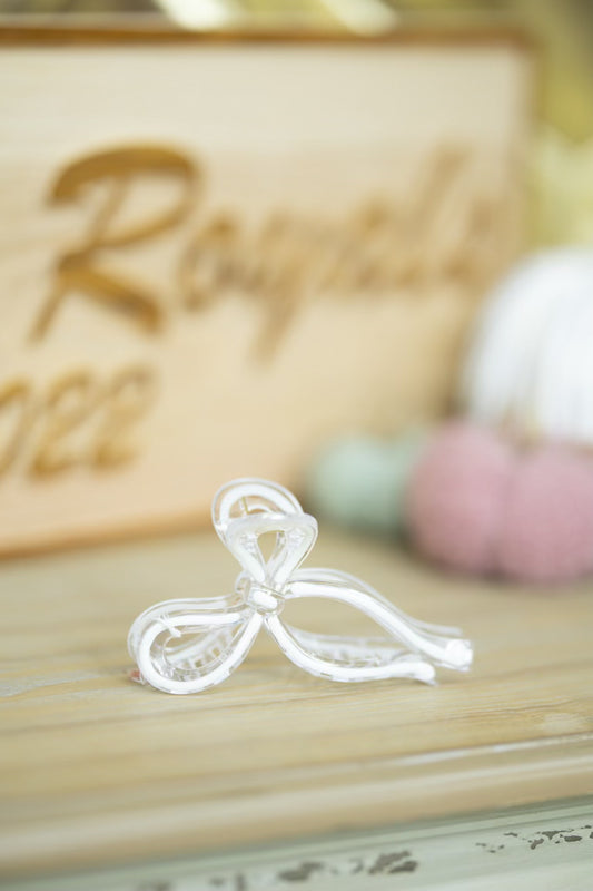 white bow hairclip