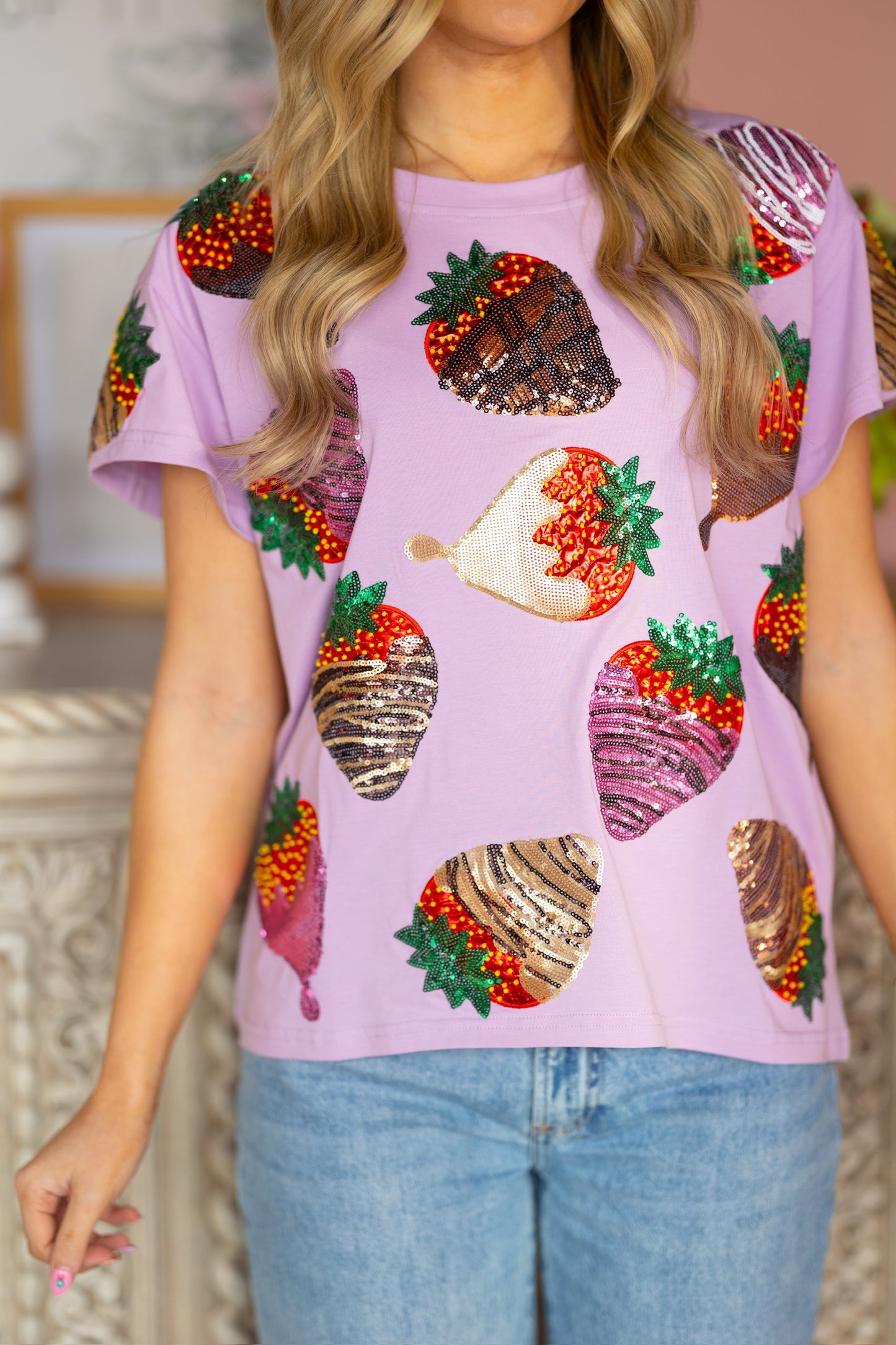 QOS strawberry tee