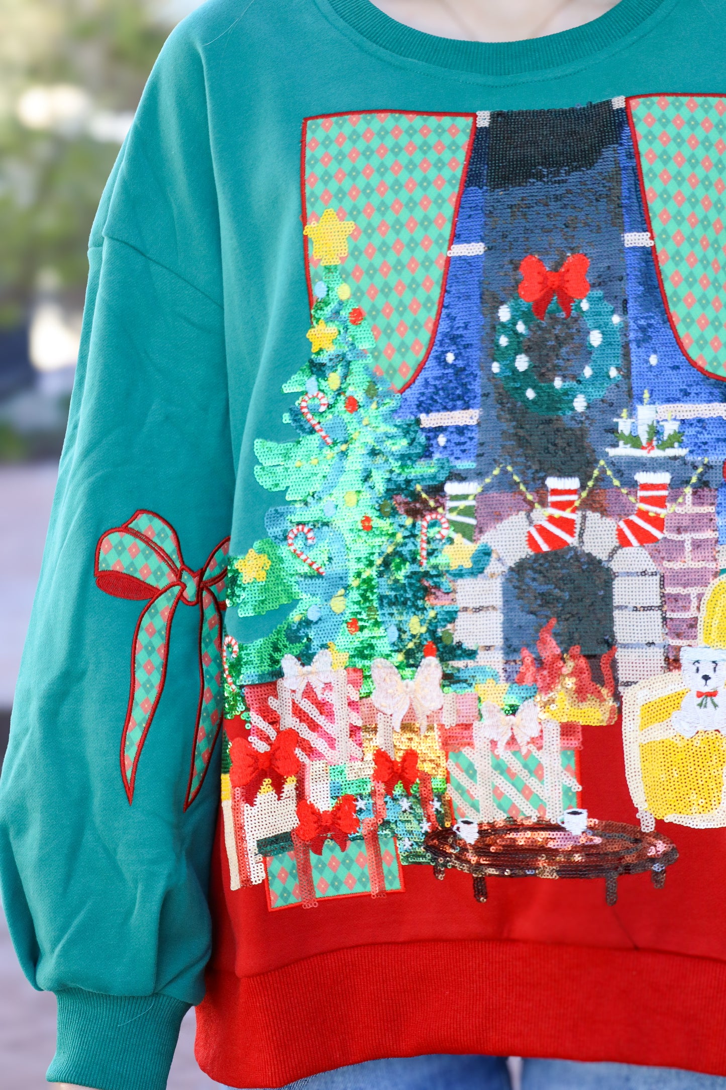 QOS Christmas Living Room Sweatshirt