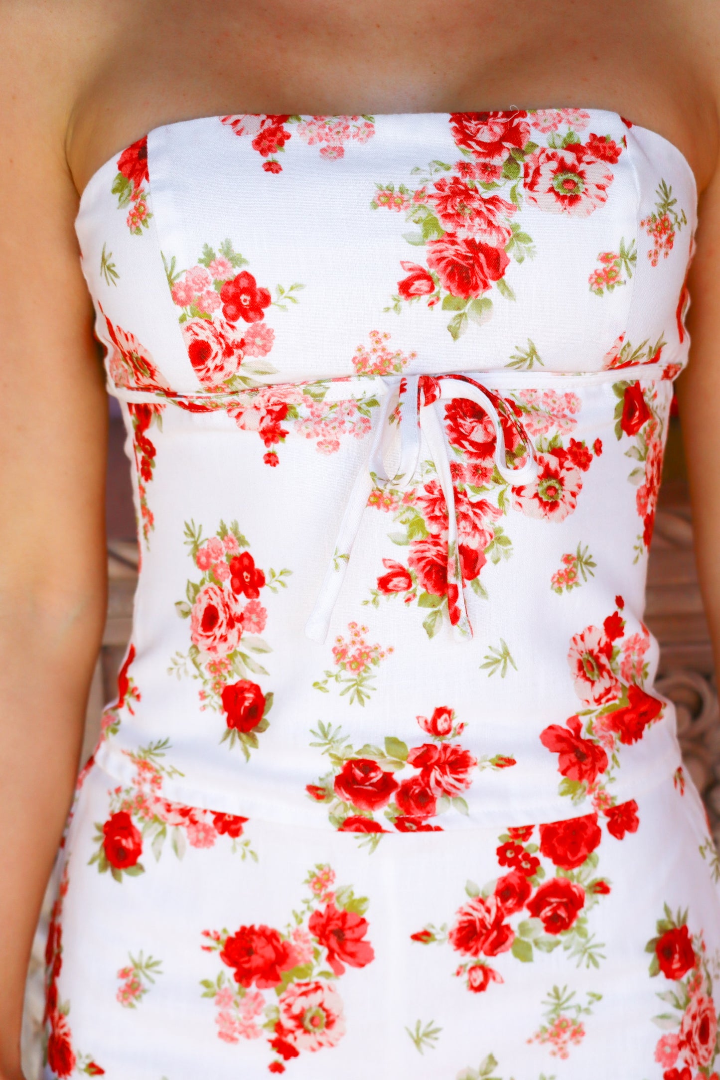 White & Red Floral Set