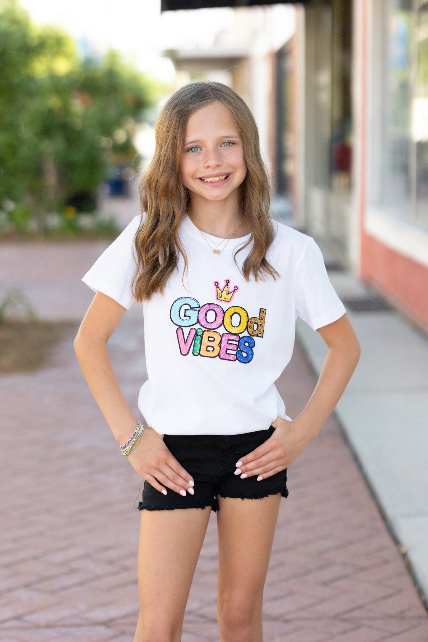 kids neon good vibes tee