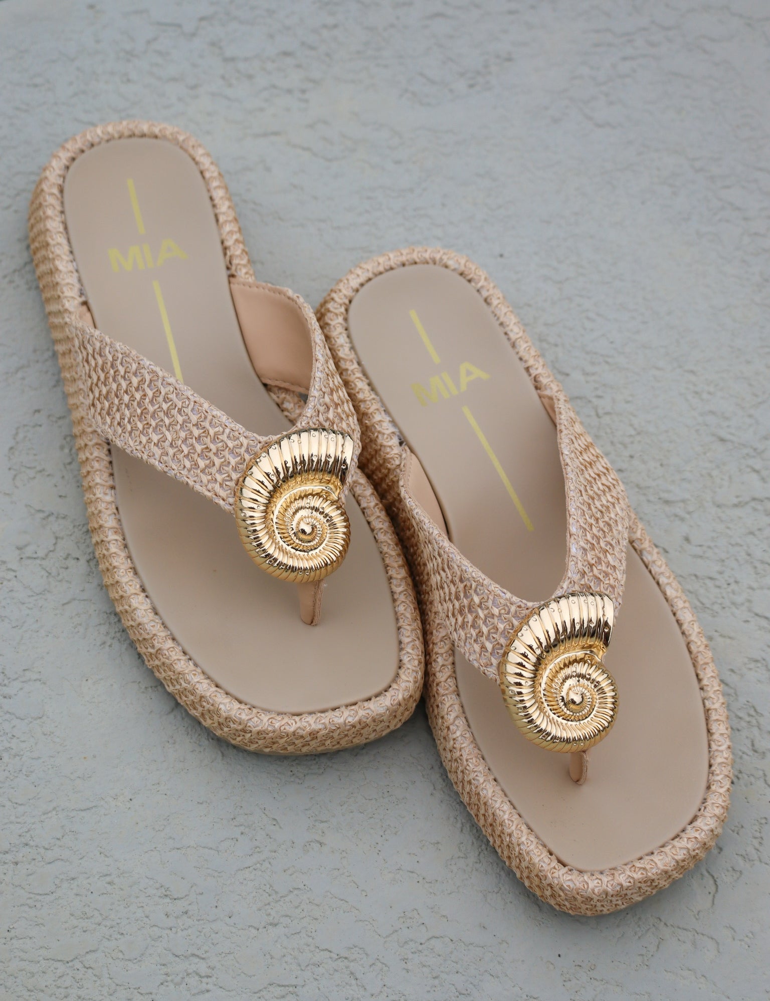 Pamala Seashell Flip Flop
