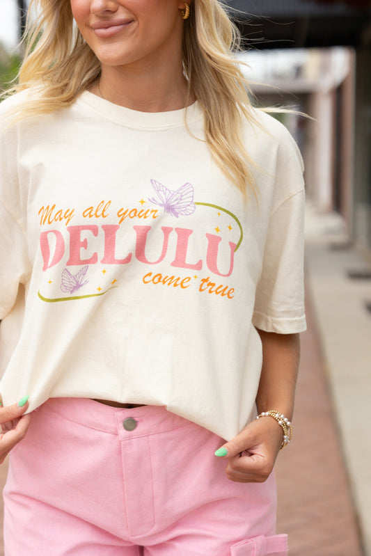 Delulu Tee