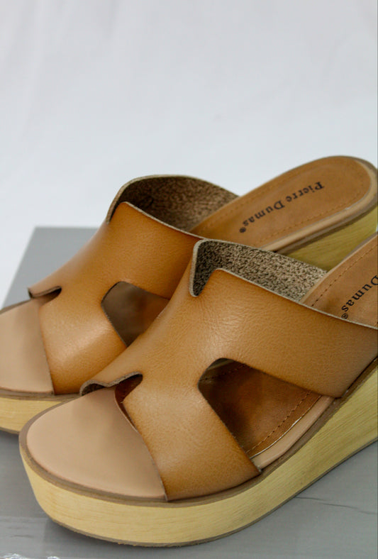 Brown H Wedges